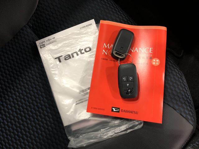 タントカスタムＲＳ　リースＵＰ　純正フルセグナビ　バックモニター純正フルセグナビ　バックモニター　ＬＥＤヘッドライト　オートライト　　ベンチシート　両側電動スライドドア　シートヒーター　スマートアシスト　オートエアコン　キーフリー　一年保証・走行距離無制限走行（埼玉県）の中古車