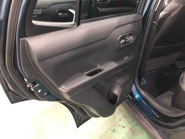 ロッキープレミアムＧ　走行１０キロ／雹害／４ＷＤ／純正ナビ／ドラレコ１年保証距離無制限　走行距離１０キロ　４ＷＤ　純正フルセグナビ　パノラマモニター　ドラレコ　純正マット　サイドエアバッグ　ＬＥＤヘッドランプ　アイドリングストップ　シートヒーター　キーフリー（埼玉県）の中古車