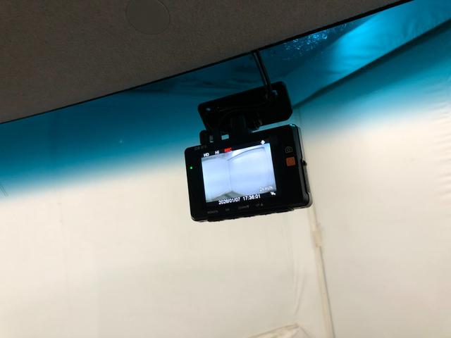 タントカスタムＲＳトップエディションＳＡ　フルセグナビ　Ｂモニターフルセグナビ　バックカメラ　ドラレコ　純正マット　ＬＥＤヘッドランプ　アイドリングストップ　両側電動スライドドア　ブルートゥース　電動格納式ドアミラー　１年保証距離無制限　走行距離６１９４キロ（埼玉県）の中古車