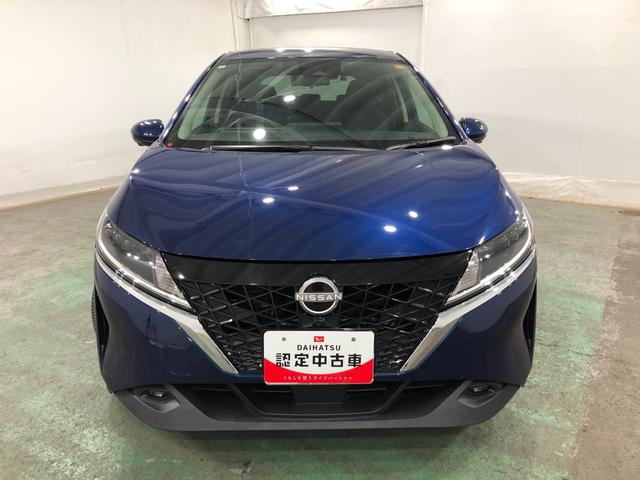 ノートＸ　走行２３６８５キロ／車検整備付／ナビドラレコ／喫煙車一年保証・走行距離無制限走行２３６８５キロ　フルセグナビ　ブルートゥース　全周囲カメラ　ドラレコ　サイドエアバック　クリアランスソナー　オートライト　ＬＥＤヘッドライト（埼玉県）の中古車