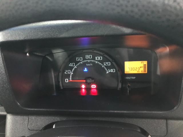 ハイゼットトラックジャンボ　走行７３０２３キロ／車検整備付／４ＷＤ／５速ＭＴ一年保証・走行距離無制限走行７３０２３キロ　車検整備付　ＬＥＤヘッドライト　ＡＮＦＭラジオ　５速マニュアル　４ＷＤ　作業用ライト（埼玉県）の中古車