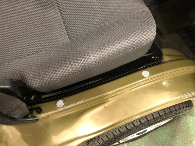 ハイゼットトラックジャンボ　走行７３０２３キロ／車検整備付／４ＷＤ／５速ＭＴ一年保証・走行距離無制限走行７３０２３キロ　車検整備付　ＬＥＤヘッドライト　ＡＮＦＭラジオ　５速マニュアル　４ＷＤ　作業用ライト（埼玉県）の中古車