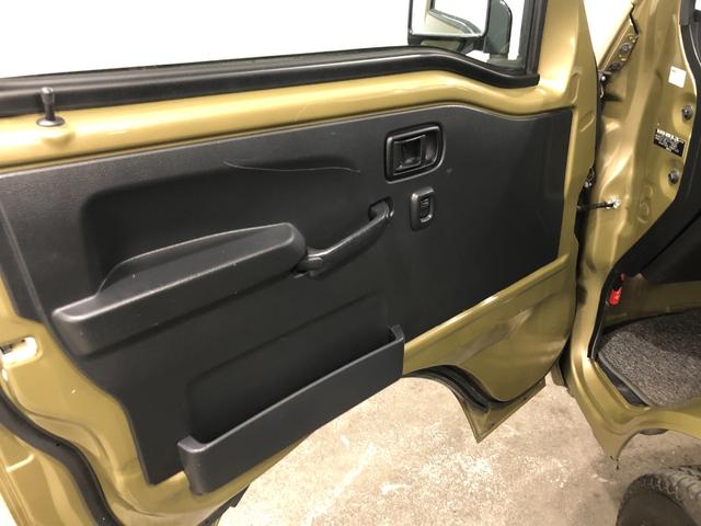 ハイゼットトラックジャンボ　走行７３０２３キロ／車検整備付／４ＷＤ／５速ＭＴ一年保証・走行距離無制限走行７３０２３キロ　車検整備付　ＬＥＤヘッドライト　ＡＮＦＭラジオ　５速マニュアル　４ＷＤ　作業用ライト（埼玉県）の中古車