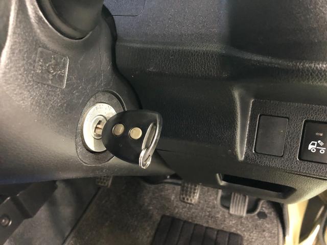 ハイゼットトラックジャンボ　走行７３０２３キロ／車検整備付／４ＷＤ／５速ＭＴ一年保証・走行距離無制限走行７３０２３キロ　車検整備付　ＬＥＤヘッドライト　ＡＮＦＭラジオ　５速マニュアル　４ＷＤ　作業用ライト（埼玉県）の中古車