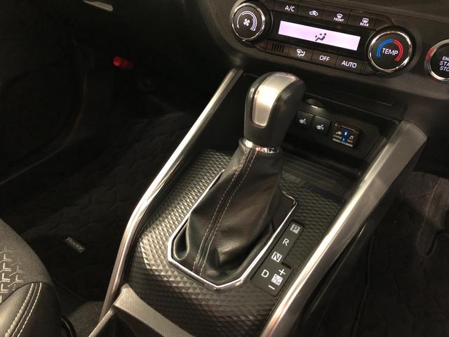 ロッキープレミアム　走行３５９６０キロ／ナビ／バックカメラ／ドラレコ一年保証・走行距離無制限走行３５９６０キロ　フルセグナビ　ブルートゥース　バックカメラ　ドラレコ　ＥＴＣ　クリアランスソナー　オートライト　ＬＥＤヘッドライト　シートヒーター（埼玉県）の中古車