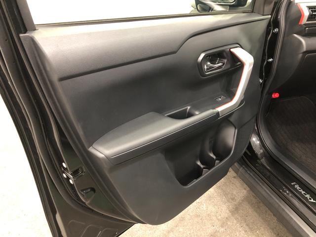 ロッキーX HEV 走行17793キロ/ナビ/ドラレコ/全周囲カメラ一年保証・走行距離無制限走行17793キロ フルセグナビ ブルートゥース 全周囲カメラ ドラレコ ETC クリアランスソナー オートライト LEDヘッドライト(埼玉県)の中古車