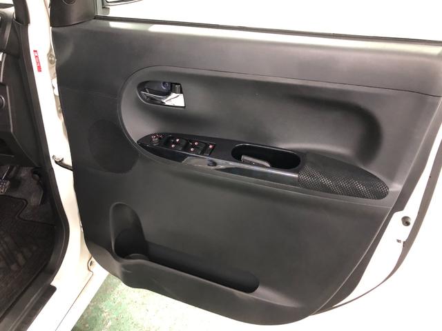 タントカスタムＲＳ　トップエディションＳＡ３　走行５７７０９キロ一年保証・走行距離無制限走行５７７０９キロ　車検整備付　タイヤ４本交換　フルセグナビ　ブルートゥース　バックカメラ　ＥＴＣ　オートライト　ＬＥＤヘッドライト　シートヒーター　両側電動スライドドア（埼玉県）の中古車