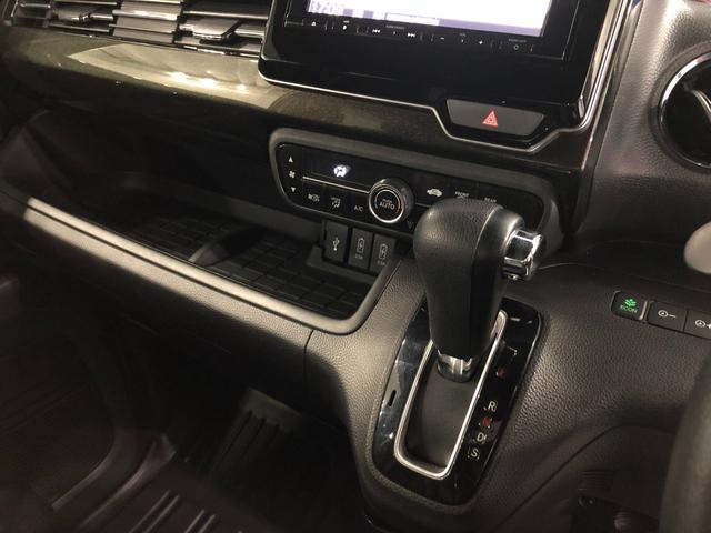 N−BOXカスタムG・Lターボホンダセンシング 車検整備付/走行70520キロ1年保証距離無制限 走行距離70520キロ 純正フルセグナビ バックカメラ ドラレコ 純正マット サイドエアバッグ LEDヘッドランプ アイドリングストップ 両側電動スライドドア 電動格納式ドアミラー(埼玉県)の中古車