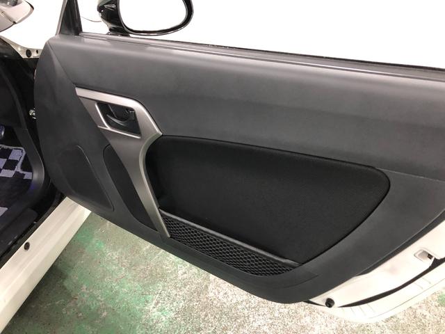 コペンセロ　走行１８９４５キロ／ナビ／バックカメラ／ドラレコ一年保証・走行距離無制限走行１８９４５キロ　フルセグナビ　ブルートゥース　バックカメラ　ドラレコ　ＥＴＣ　オートライト　ＬＥＤヘッドライト　シートヒーター　アイドリングストップ（埼玉県）の中古車