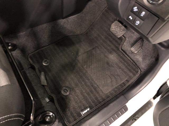 タフトＧターボ　クロムベンチャー　走行１５６４５キロ／ナビドラレコ一年保証・走行距離無制限走行１５６４５キロ　フルセグナビ　ブルートゥース　ＵＳＢ　全周囲カメラ　ドラレコ　ＥＴＣ　クリアランスソナー　ＬＥＤヘッドライト　オートライト　シートヒーター（埼玉県）の中古車