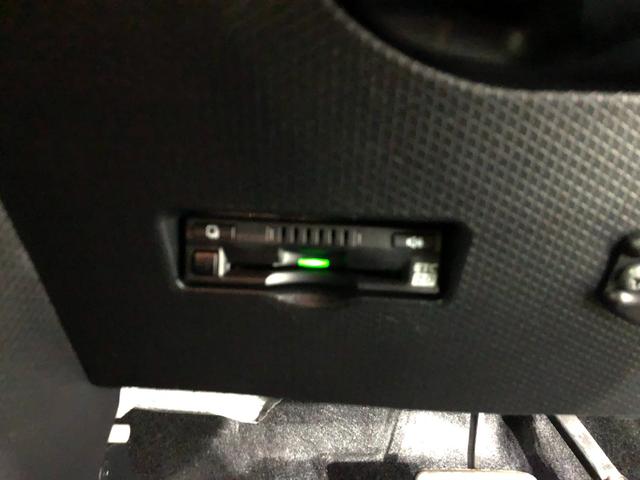 タントカスタムＲＳ　走行９７２７キロ／ディスプレイオーディオ１年保証距離無制限　走行距離９７２７キロ　バックカメラ　ブルートゥース　ドラレコ　純正マット　サイドエアバッグ　ＬＥＤヘッドランプ　アイドリングストップ　シートヒーター　両側電動スライドドア（東京都）の中古車