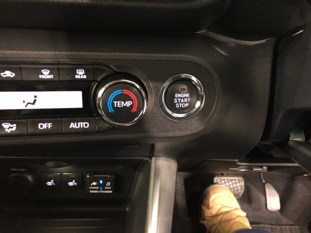 ロッキープレミアム　車検整備付／走行１４５２７キロ／ナビ／ドラレコ１年保証距離無制限　走行距離１４５２７キロ　フルセグナビ　バックカメラ　ドラレコ　純正マット　サイドエアバッグ　ＬＥＤヘッドランプ　アイドリングストップ　シートヒーター　オート格納式ドアミラー（埼玉県）の中古車