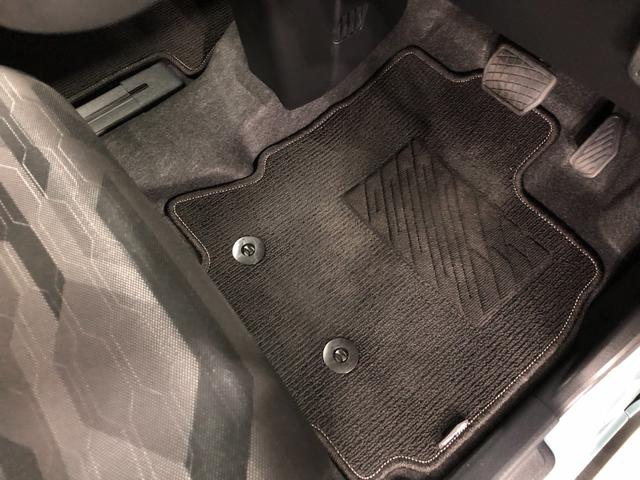 タントファンクロスターボ　走行２６７４０キロ／ナビ／バックカメラ一年保証・走行距離無制限走行２６７４０キロ　フルセグナビ　ブルートゥース　バックカメラ　ＥＴＣ　クリアランスソナー　オートライト　ＬＥＤヘッドライト　シートヒーター　両側電動スライドドア（埼玉県）の中古車