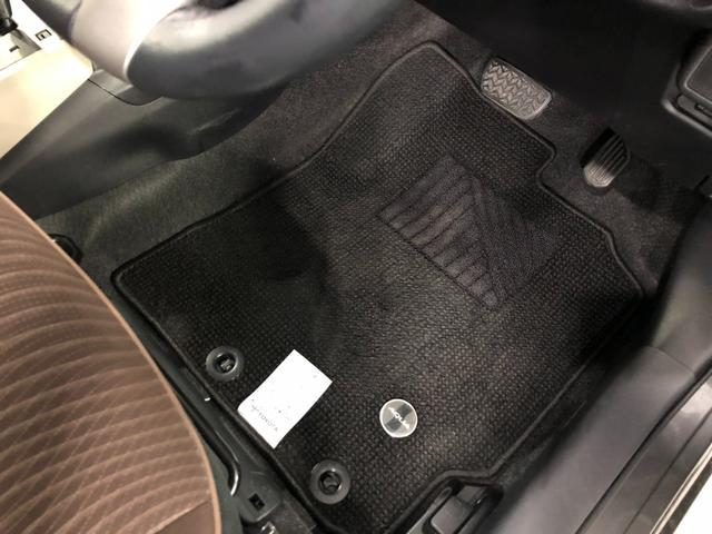 アクアＧ　走行５１５７０キロ／ナビ／バックカメラ／ＥＴＣ一年保証・走行距離無制限走行５１５７０キロ　フルセグナビ　ブルートゥース　バックカメラ　ＥＴＣ　オートライト　ＨＩＤヘッドライト（埼玉県）の中古車