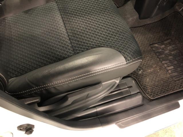 タントカスタムＲＳスタイルセレクション　走行１５８３３キロ車検整備付　フルセグナビ　ブルートゥース　バックカメラ　ドラレコ　ＥＴＣ　クリアランスソナー　オートライト　ＬＥＤヘッドライト　ベンチシート　シートヒーター　一年保証・走行距離無制限走行１５８３３キロ（東京都）の中古車