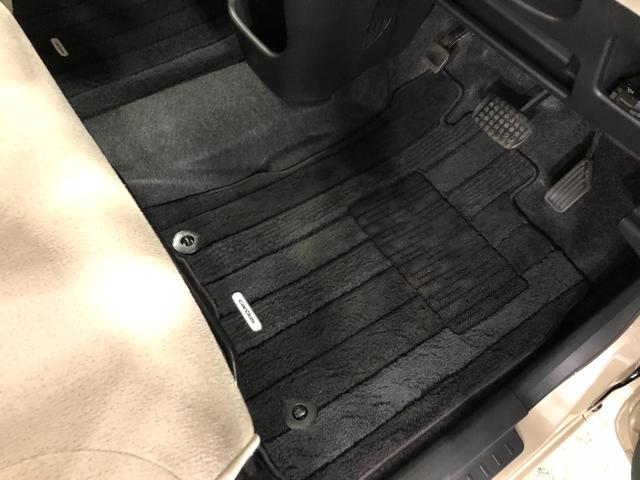 ムーヴキャンバスＧホワイトアクセントＶＳ　ＳＡIII　走行２８３０４キロ一年保証・走行距離無制限走行２８３０４キロ　車検整備付　フルセグナビ　全周囲カメラ　ＥＴＣ　ブルートゥース　オートライト　ＬＥＤヘッドライト　シートヒーター　両側電動スライドドア（埼玉県）の中古車