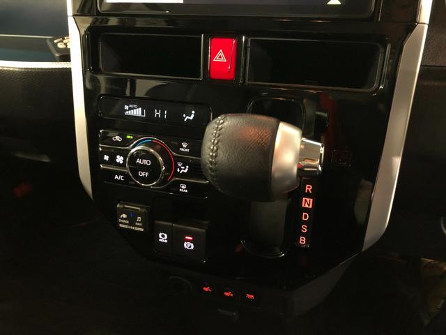 トールカスタムＧ　４ＷＤ／走行４３８９８キロ／後席モニター／ナビ１年保証距離無制限　走行距離４３８９８キロ　フルセグナビ　パノラマモニター　ドラレコ　後席モニター　純正マット　ＬＥＤヘッドランプ　アイドリングストップ　シートヒーター　両側電動スライドドア（埼玉県）の中古車