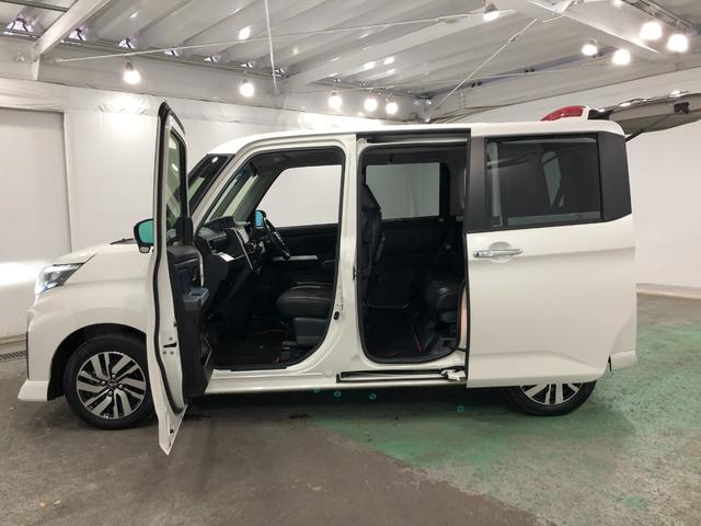 トールカスタムＧ　４ＷＤ／走行４３８９８キロ／後席モニター／ナビ１年保証距離無制限　走行距離４３８９８キロ　フルセグナビ　パノラマモニター　ドラレコ　後席モニター　純正マット　ＬＥＤヘッドランプ　アイドリングストップ　シートヒーター　両側電動スライドドア（埼玉県）の中古車