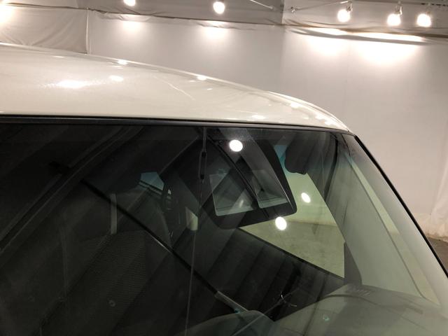 トールカスタムＧ　４ＷＤ／走行４３８９８キロ／後席モニター／ナビ１年保証距離無制限　走行距離４３８９８キロ　フルセグナビ　パノラマモニター　ドラレコ　後席モニター　純正マット　ＬＥＤヘッドランプ　アイドリングストップ　シートヒーター　両側電動スライドドア（埼玉県）の中古車