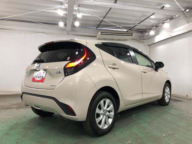 アクアＺ　走行１３８３３キロ／４ＷＤ／フルセグナビ／ドラレコ１年保証距離無制限　走行距離１３８３３キロ　フルセグナビ　全周囲カメラ　ブルートゥース　ドラレコ　純正マット　サイドエアバッグ　ＬＥＤヘッドランプ　シートヒーター　オート格納式ドアミラー　キーフリー（埼玉県）の中古車