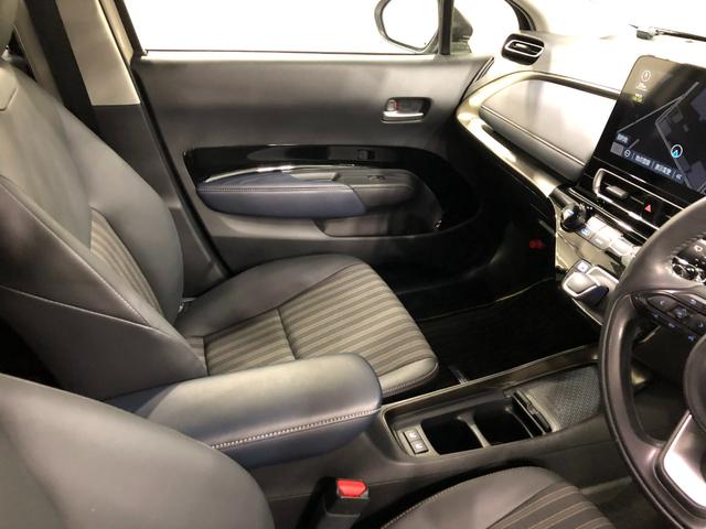 アクアＺ　走行１３８３３キロ／４ＷＤ／フルセグナビ／ドラレコ１年保証距離無制限　走行距離１３８３３キロ　フルセグナビ　全周囲カメラ　ブルートゥース　ドラレコ　純正マット　サイドエアバッグ　ＬＥＤヘッドランプ　シートヒーター　オート格納式ドアミラー　キーフリー（埼玉県）の中古車