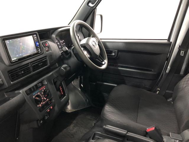 ハイゼットカーゴＤＸ　走行７１１７９キロ／車検整備付／タイヤ４本交換／ナビ一年保証・走行距離無制限走行７１１７９キロ　車検整備付　タイヤ４本交換　ブルートゥース　バックカメラ　クリアランスソナー　オートライト（埼玉県）の中古車