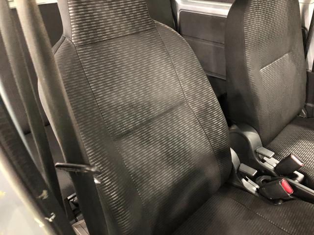 ハイゼットカーゴＤＸ　走行７１１７９キロ／車検整備付／タイヤ４本交換／ナビ一年保証・走行距離無制限走行７１１７９キロ　車検整備付　タイヤ４本交換　ブルートゥース　バックカメラ　クリアランスソナー　オートライト（埼玉県）の中古車