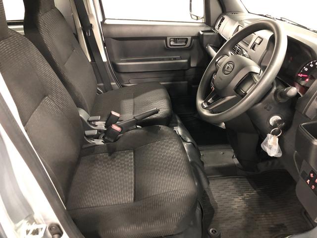 ハイゼットカーゴDX 走行7787キロ/クリアランスソナー/オートライト一年保証・走行距離無制限走行7787キロ 助手席エアバック 純正カーペットマット クリアランスソナー オートライト アイドリングストップ(埼玉県)の中古車