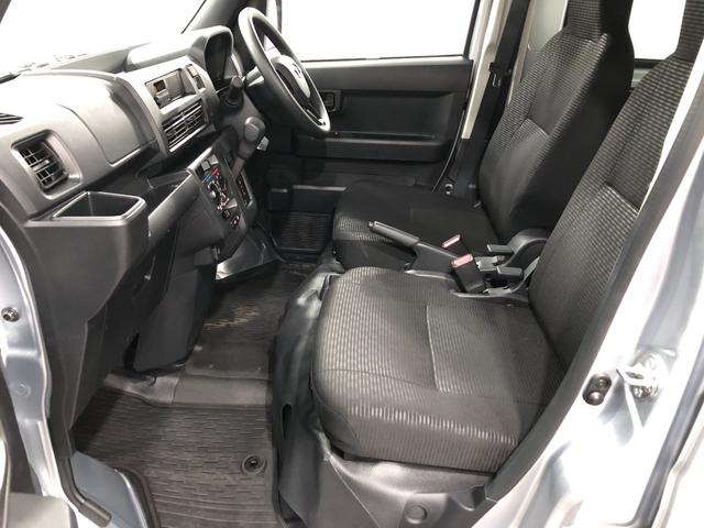 ハイゼットカーゴDX 走行7787キロ/クリアランスソナー/オートライト一年保証・走行距離無制限走行7787キロ 助手席エアバック 純正カーペットマット クリアランスソナー オートライト アイドリングストップ(埼玉県)の中古車