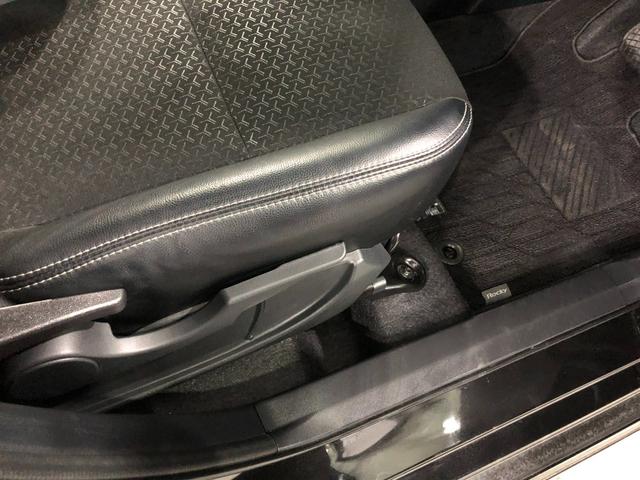 ロッキープレミアムＧ　ＨＥＶ　車検整備付／走行２７１７１キロ／ナビ１年保証距離無制限　走行距離２７１７１キロ　純正フルセグナビ　パノラマモニター　ドラレコ　純正マット　サイドエアバッグ　ＬＥＤヘッドランプ　アイドリングストップ　シートヒーター　オート格納式ドアミラー（埼玉県）の中古車