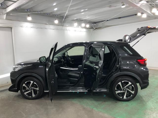 ロッキープレミアムＧ　ＨＥＶ　車検整備付／走行２７１７１キロ／ナビ１年保証距離無制限　走行距離２７１７１キロ　純正フルセグナビ　パノラマモニター　ドラレコ　純正マット　サイドエアバッグ　ＬＥＤヘッドランプ　アイドリングストップ　シートヒーター　オート格納式ドアミラー（埼玉県）の中古車