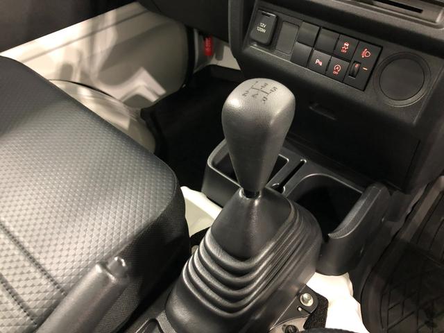 ハイゼットトラックスタンダード　ＭＴ車／走行５７４６キロ／クリアランスソナー１年保証距離無制限　走行距離５７４６キロ　ＦＭＡＭラジオ　純正フロアマット　クリアランスソナー　オートライト　アイドリングストップ（埼玉県）の中古車