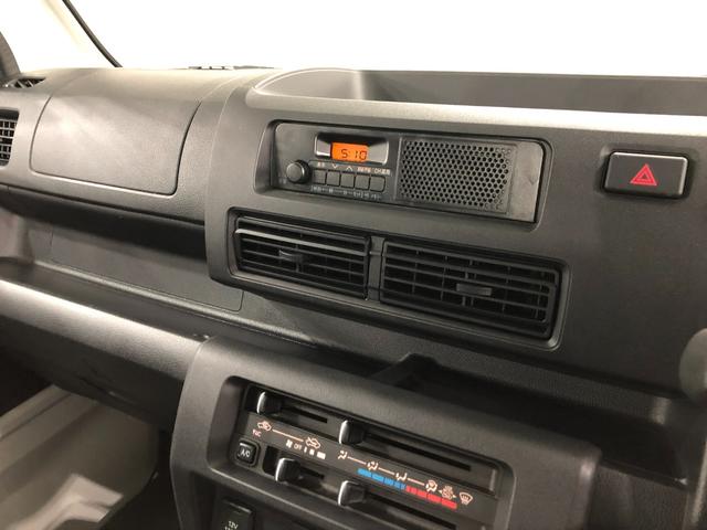 ハイゼットトラックスタンダード　ＭＴ車／走行５７４６キロ／クリアランスソナー１年保証距離無制限　走行距離５７４６キロ　ＦＭＡＭラジオ　純正フロアマット　クリアランスソナー　オートライト　アイドリングストップ（埼玉県）の中古車