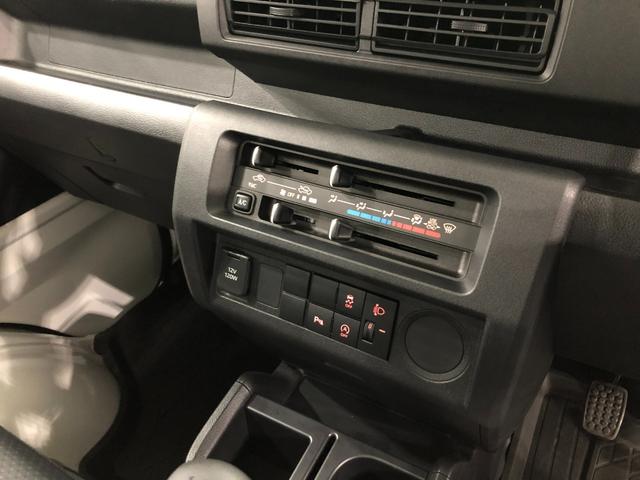 ハイゼットトラックスタンダード　ＭＴ車／走行５７４６キロ／クリアランスソナー１年保証距離無制限　走行距離５７４６キロ　ＦＭＡＭラジオ　純正フロアマット　クリアランスソナー　オートライト　アイドリングストップ（埼玉県）の中古車