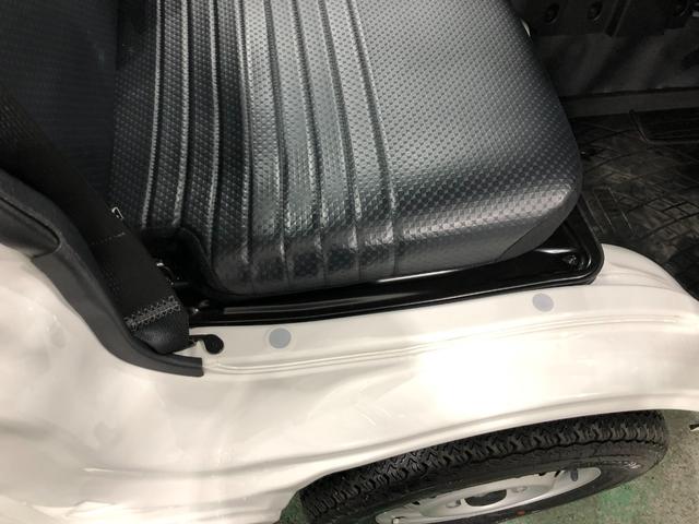 ハイゼットトラックスタンダード　ＭＴ車／走行５７４６キロ／クリアランスソナー１年保証距離無制限　走行距離５７４６キロ　ＦＭＡＭラジオ　純正フロアマット　クリアランスソナー　オートライト　アイドリングストップ（埼玉県）の中古車