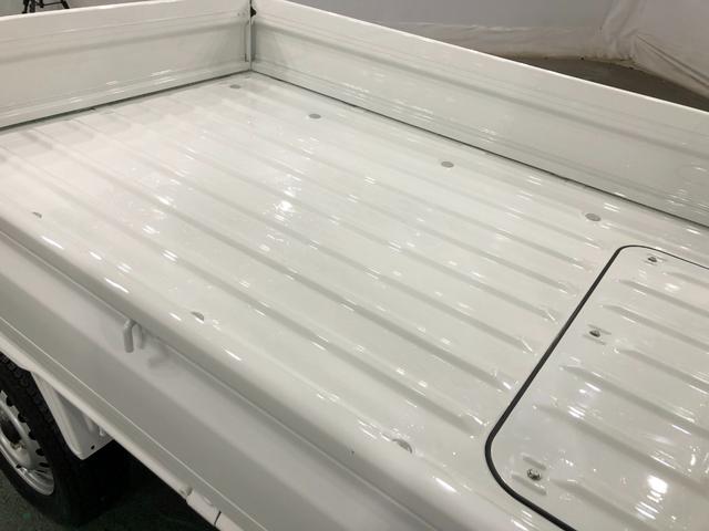 ハイゼットトラックスタンダード　ＭＴ車／走行５７４６キロ／クリアランスソナー１年保証距離無制限　走行距離５７４６キロ　ＦＭＡＭラジオ　純正フロアマット　クリアランスソナー　オートライト　アイドリングストップ（埼玉県）の中古車