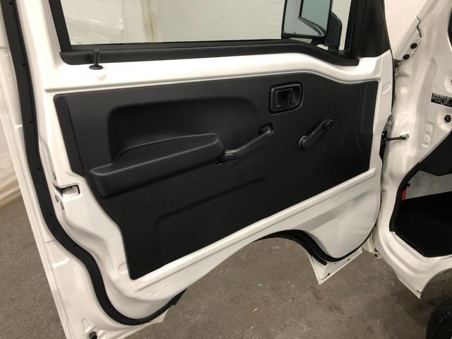 ハイゼットトラックスタンダード　ＭＴ車／走行５７４６キロ／クリアランスソナー１年保証距離無制限　走行距離５７４６キロ　ＦＭＡＭラジオ　純正フロアマット　クリアランスソナー　オートライト　アイドリングストップ（埼玉県）の中古車