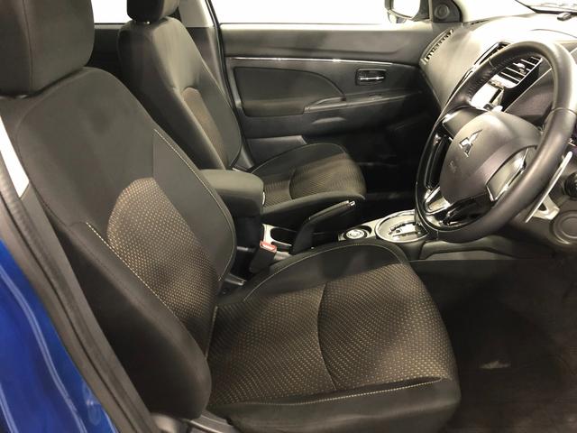 ＲＶＲＧ　走行８８３７８キロ／４ＷＤ／フルセグナビ／純正マット１年保証距離無制限　走行距離８８３７８キロ　フルセグナビ　ブルートゥース　純正マット　助手席エアバッグ　オートライト　ＨＩＤヘッドランプ（埼玉県）の中古車