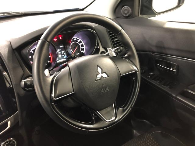 ＲＶＲＧ　走行８８３７８キロ／４ＷＤ／フルセグナビ／純正マット１年保証距離無制限　走行距離８８３７８キロ　フルセグナビ　ブルートゥース　純正マット　助手席エアバッグ　オートライト　ＨＩＤヘッドランプ（埼玉県）の中古車