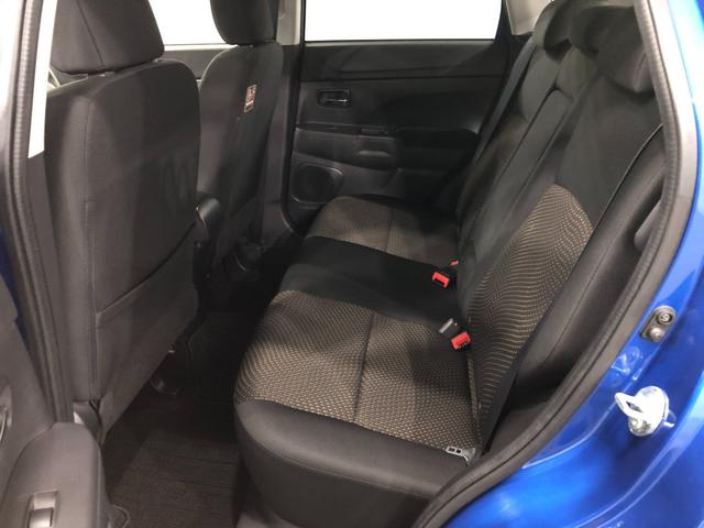 ＲＶＲＧ　走行８８３７８キロ／４ＷＤ／フルセグナビ／純正マット１年保証距離無制限　走行距離８８３７８キロ　フルセグナビ　ブルートゥース　純正マット　助手席エアバッグ　オートライト　ＨＩＤヘッドランプ（埼玉県）の中古車