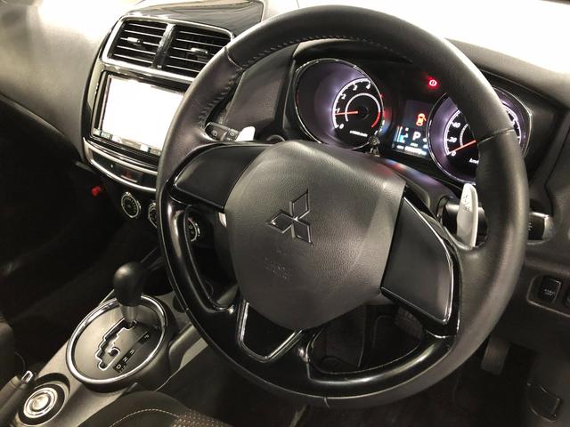 ＲＶＲＧ　走行８８３７８キロ／４ＷＤ／フルセグナビ／純正マット１年保証距離無制限　走行距離８８３７８キロ　フルセグナビ　ブルートゥース　純正マット　助手席エアバッグ　オートライト　ＨＩＤヘッドランプ（埼玉県）の中古車