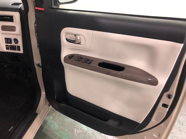 ムーヴキャンバスＧホワイトアクセントＶＳ　ＳＡ３　走行１５３５８キロ／ナビ一年保証・走行距離無制限走行１５３５８キロ　フルセグナビ　ブルートゥース　全周囲カメラ　クリアランスソナー　オートライト　ＬＥＤヘッドライト　シートヒーター　両側電動スライドドア（埼玉県）の中古車