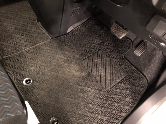 トールカスタムＧ　ターボ　走行８０００７キロ／ＬＥＤヘッドランプ１年保証距離無制限　走行距離（埼玉県）の中古車