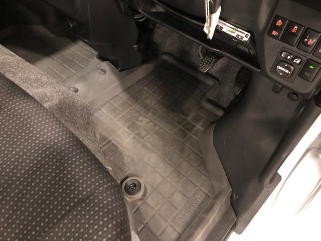 ハイゼットカーゴクルーズターボSAIII タイヤ4本交換付 ナビ ドラレコ一年保証・走行距離無制限走行27313キロ フルセグナビ ブルートゥース バックカメラ ドラレコ ETC オートライト LEDヘッドライト(埼玉県)の中古車