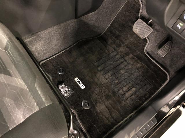 タフトＧ　クロムベンチャー　走行２４３０５キロ／純正ナビ／ドラレコ１年保証距離無制限　走行距離２４３０５キロ　純正フルセグナビ　バックカメラ　ドラレコ　純正マット　サイドエアバッグ　ＬＥＤヘッドランプ　アイドリングストップ　シートヒーター　オート格納式ドアミラー（埼玉県）の中古車