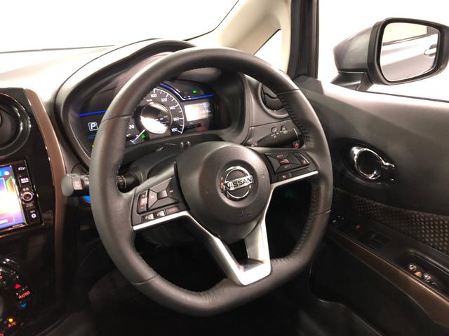 ノートｅ−パワー　メダリスト　走行４１６７８キロ／フルセグナビ１年保証距離無制限　走行距離４１６７８キロ　フルセグナビ　全周囲カメラ　デジタルルームミラー　純正マット　ＬＥＤヘッドランプ　電動格納式ドアミラー（埼玉県）の中古車