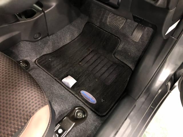 ノートｅ−パワー　メダリスト　走行４１６７８キロ／フルセグナビ１年保証距離無制限　走行距離４１６７８キロ　フルセグナビ　全周囲カメラ　デジタルルームミラー　純正マット　ＬＥＤヘッドランプ　電動格納式ドアミラー（埼玉県）の中古車