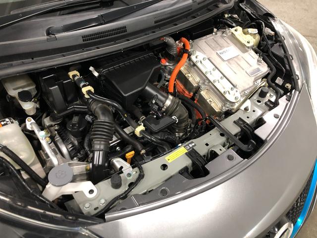 ノートｅ−パワー　メダリスト　走行４１６７８キロ／フルセグナビ１年保証距離無制限　走行距離４１６７８キロ　フルセグナビ　全周囲カメラ　デジタルルームミラー　純正マット　ＬＥＤヘッドランプ　電動格納式ドアミラー（埼玉県）の中古車