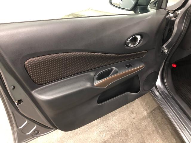 ノートｅ−パワー　メダリスト　走行４１６７８キロ／フルセグナビ１年保証距離無制限　走行距離４１６７８キロ　フルセグナビ　全周囲カメラ　デジタルルームミラー　純正マット　ＬＥＤヘッドランプ　電動格納式ドアミラー（埼玉県）の中古車