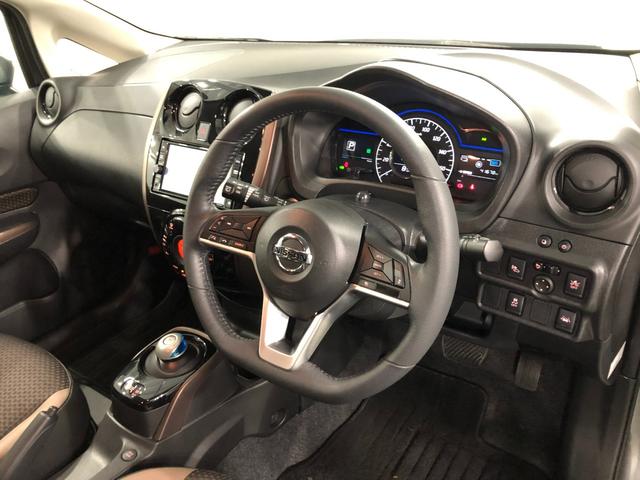 ノートｅ−パワー　メダリスト　走行４１６７８キロ／フルセグナビ１年保証距離無制限　走行距離４１６７８キロ　フルセグナビ　全周囲カメラ　デジタルルームミラー　純正マット　ＬＥＤヘッドランプ　電動格納式ドアミラー（埼玉県）の中古車